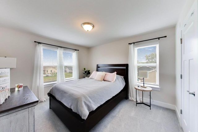 2011 47th AVENUE, Kenosha, WI 53144