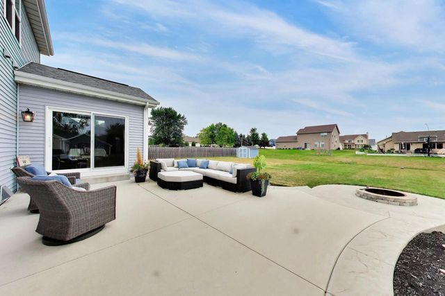 2011 47th AVENUE, Kenosha, WI 53144