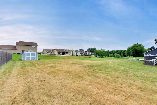 2011 47th AVENUE, Kenosha, WI 53144