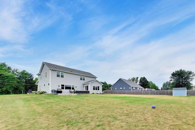 2011 47th AVENUE, Kenosha, WI 53144