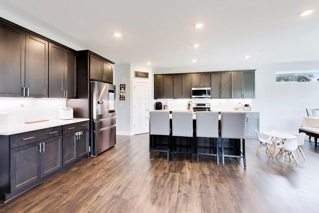2011 47th AVENUE, Kenosha, WI 53144