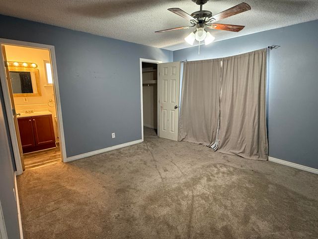 3204 Black Hills Road NE, Albuquerque, NM 87111