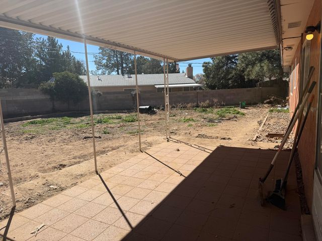 3204 Black Hills Road NE, Albuquerque, NM 87111