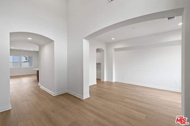 3711 Pathway Court, Bakersfield, CA 93311