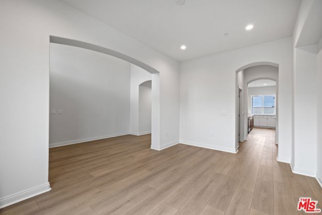 3711 Pathway Court, Bakersfield, CA 93311