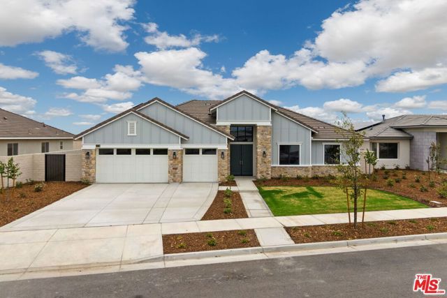 3711 Pathway Court, Bakersfield, CA 93311