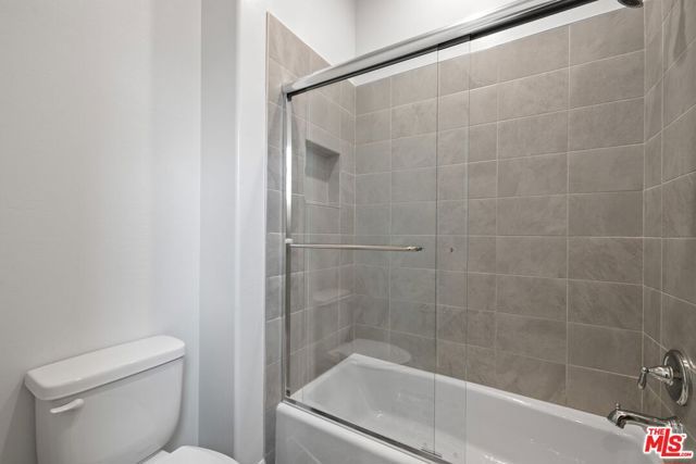 3711 Pathway Court, Bakersfield, CA 93311