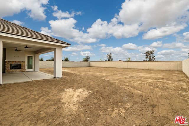 3711 Pathway Court, Bakersfield, CA 93311