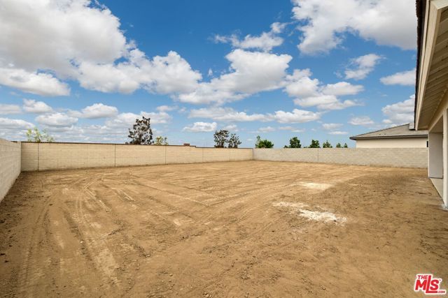 3711 Pathway Court, Bakersfield, CA 93311