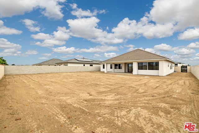 3711 Pathway Court, Bakersfield, CA 93311