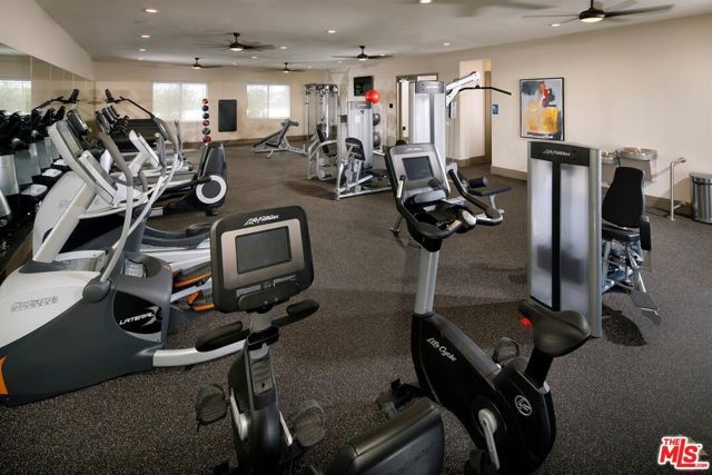 3711 Pathway Court, Bakersfield, CA 93311