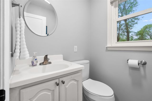 10500 W Rs Avenue, Mattawan, MI 49071