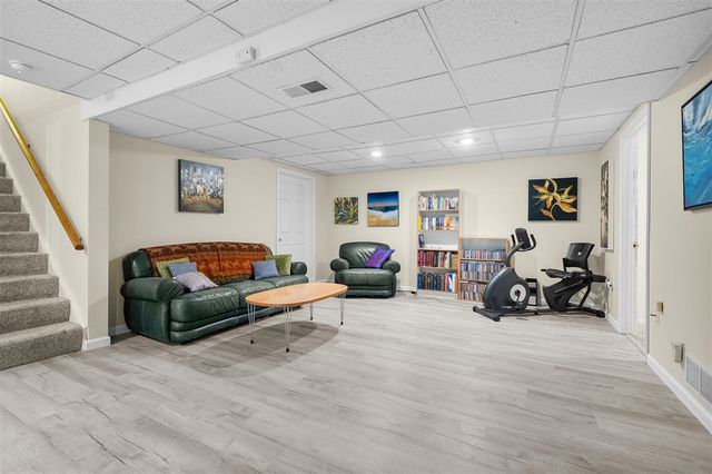 10500 W Rs Avenue, Mattawan, MI 49071