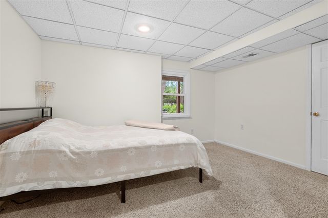 10500 W Rs Avenue, Mattawan, MI 49071
