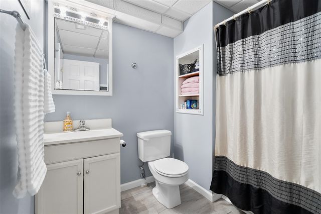 10500 W Rs Avenue, Mattawan, MI 49071