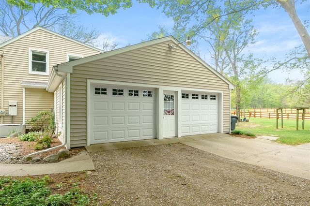 10500 W Rs Avenue, Mattawan, MI 49071