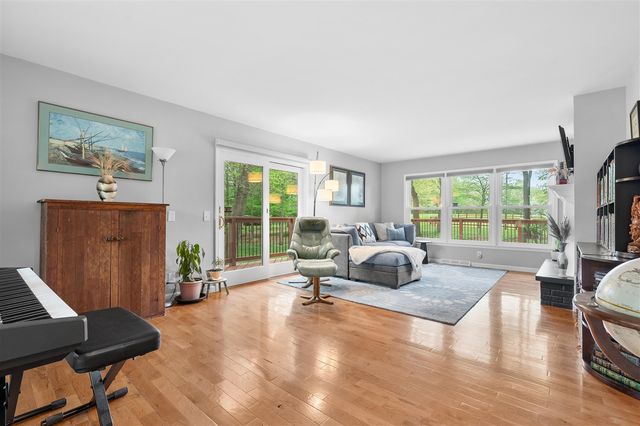 10500 W Rs Avenue, Mattawan, MI 49071