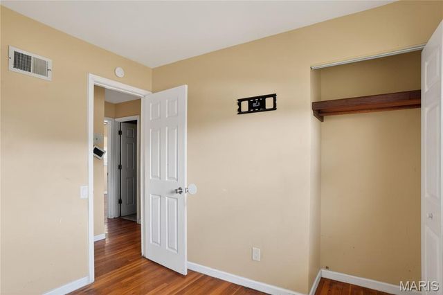 11062 Saginaw Drive, St Louis, MO 63136
