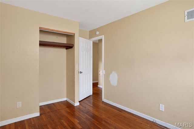 11062 Saginaw Drive, St Louis, MO 63136