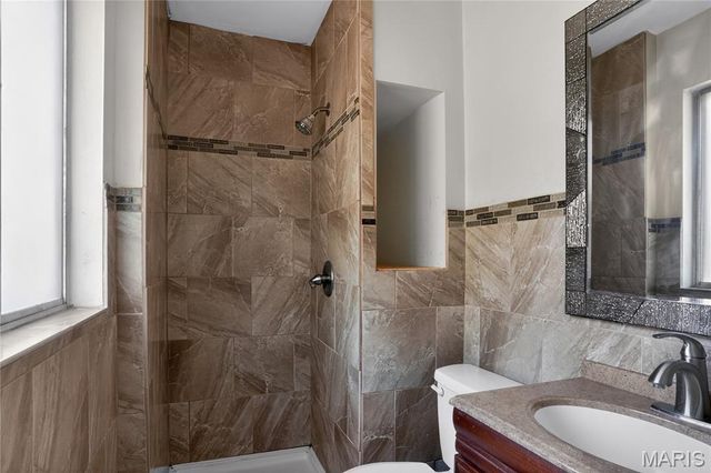 11062 Saginaw Drive, St Louis, MO 63136