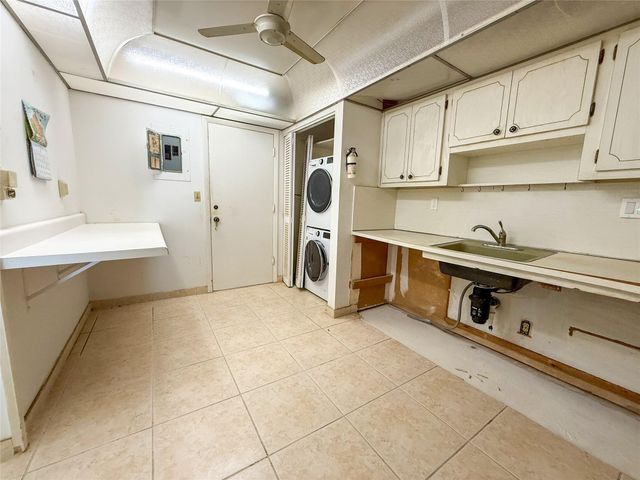 1401 S Ocean Drive 405, Hollywood, FL 33019