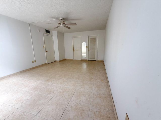 1401 S Ocean Drive 405, Hollywood, FL 33019