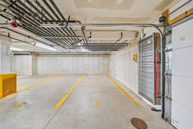 69 Cummins Hwy 102, Boston, MA 02131