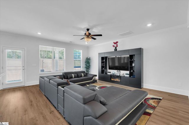 121 Horace Court, Greenville, SC 29615