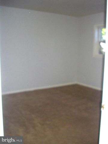 9713 KLIMT CT, Burke, VA 22015