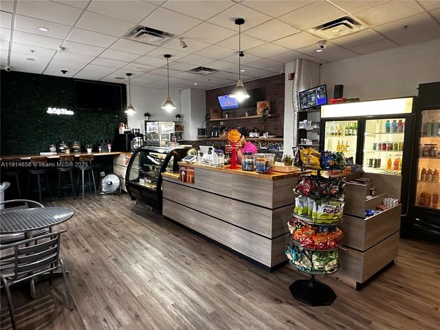 19390 Collins Ave 704, Sunny Isles Beach, FL 33160