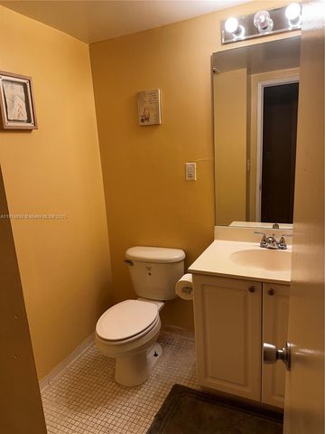 19390 Collins Ave 704, Sunny Isles Beach, FL 33160