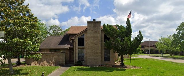 4710 Country Club View, Baytown, TX 77521