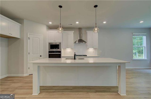 617 Sidney Court, Stockbridge, GA 30281