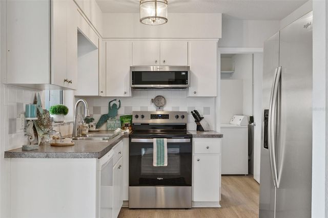 4424 FLORAMAR TERRACE, New Port Richey, FL 34652