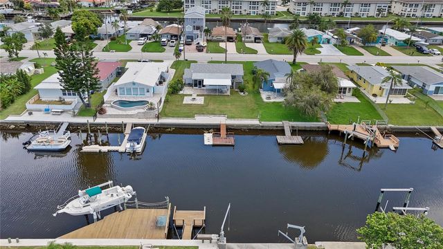 4424 FLORAMAR TERRACE, New Port Richey, FL 34652