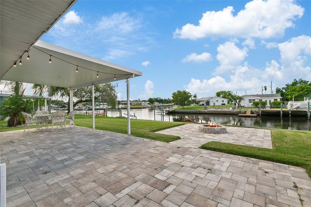 4424 FLORAMAR TERRACE, New Port Richey, FL 34652