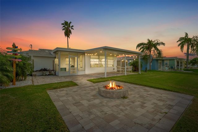 4424 FLORAMAR TERRACE, New Port Richey, FL 34652