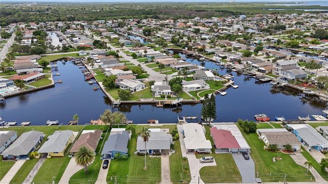 4424 FLORAMAR TERRACE, New Port Richey, FL 34652