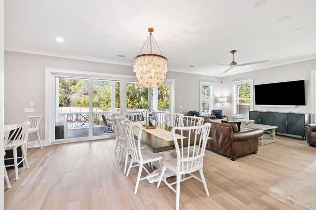 221 E Lakeshore Drive, Panama City Beach, FL 32413