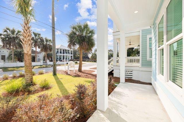 221 E Lakeshore Drive, Panama City Beach, FL 32413