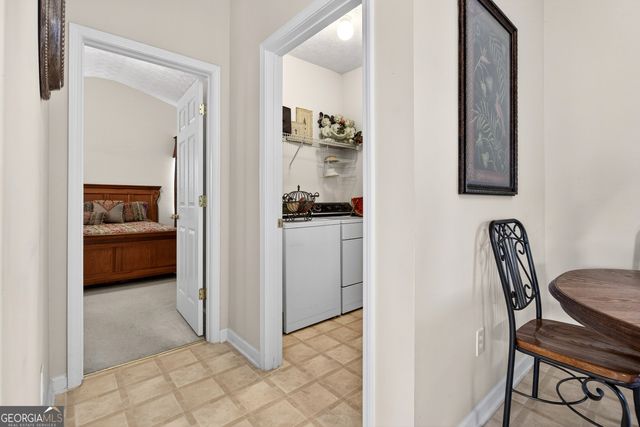 1439 Wilshire Way, Mcdonough, GA 30253