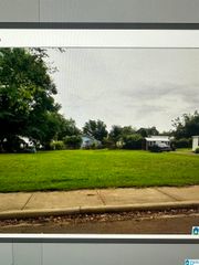 000 SAMFORD STREET, Montevallo, AL 35115