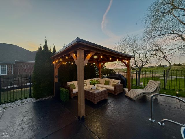 4414 Hickory Grove Boulevard, Greenwood, IN 46143