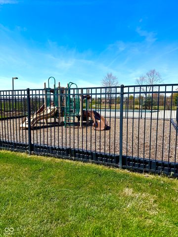4414 Hickory Grove Boulevard, Greenwood, IN 46143