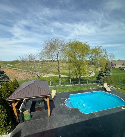 4414 Hickory Grove Boulevard, Greenwood, IN 46143
