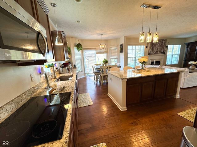 4414 Hickory Grove Boulevard, Greenwood, IN 46143