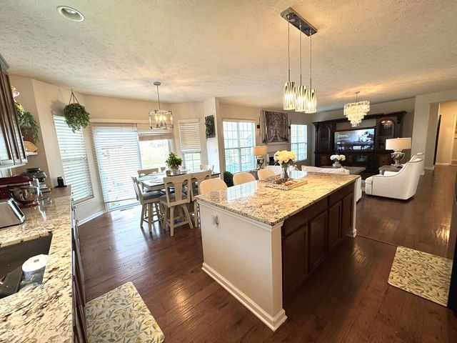 4414 Hickory Grove Boulevard, Greenwood, IN 46143