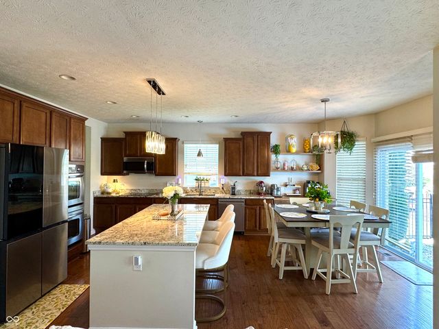 4414 Hickory Grove Boulevard, Greenwood, IN 46143