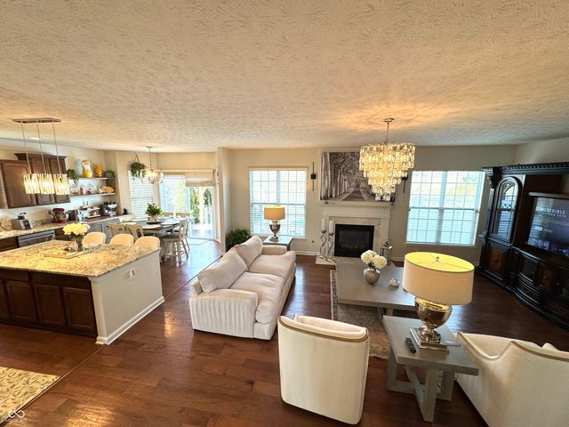 4414 Hickory Grove Boulevard, Greenwood, IN 46143
