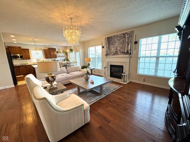 4414 Hickory Grove Boulevard, Greenwood, IN 46143